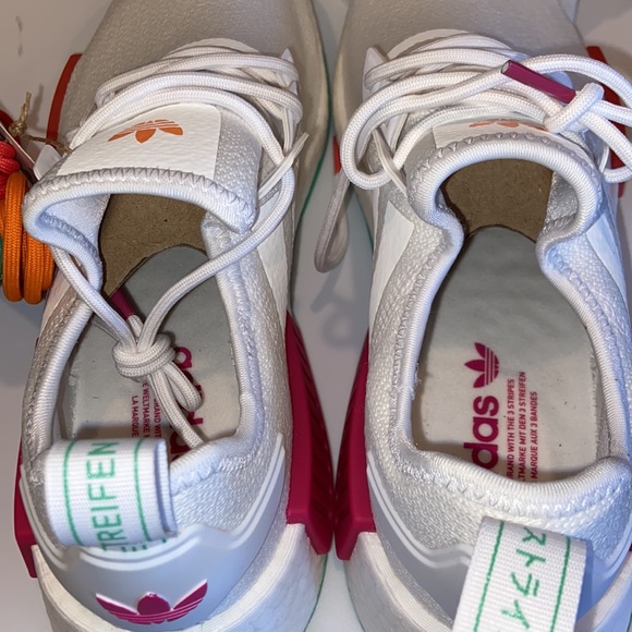 adidas Originals Women's NMD_r1's sneaker - Picture 8 of 12